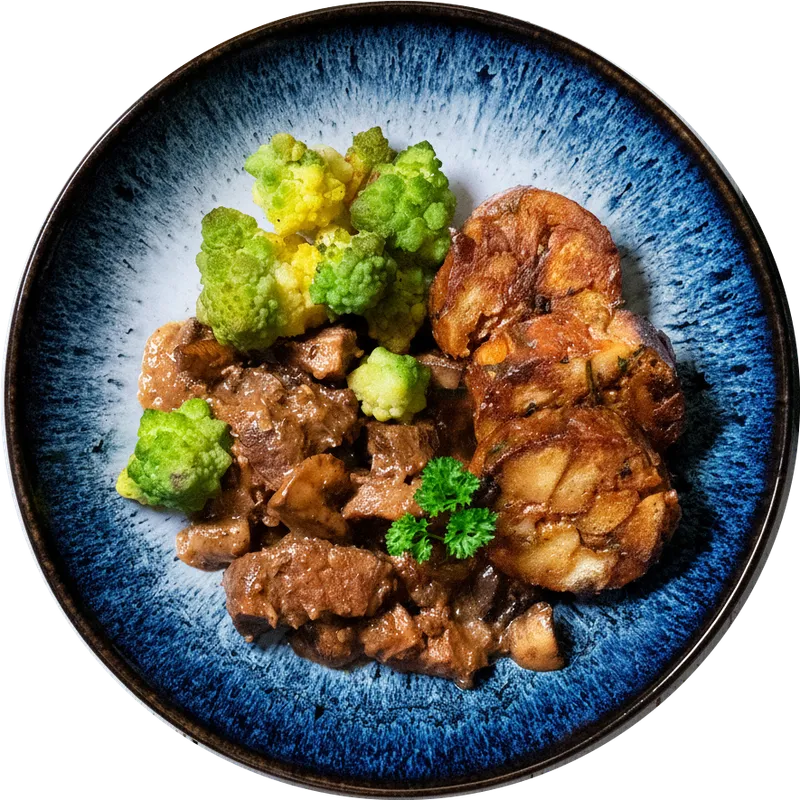 Wildschwein Pfeffer mit Laugenknödel